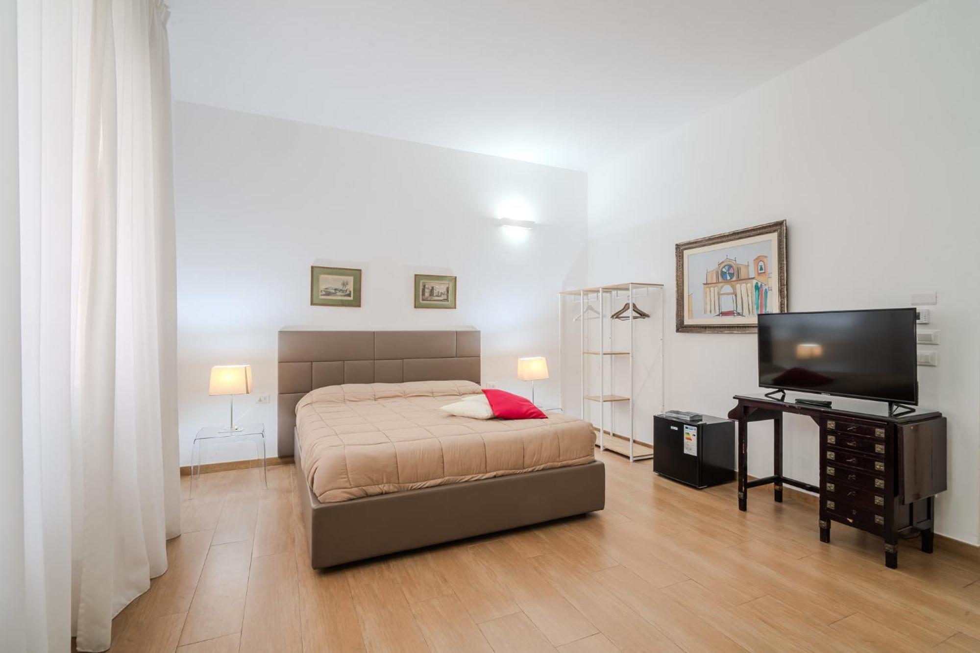 B&B Charme Lecce Bagian luar foto