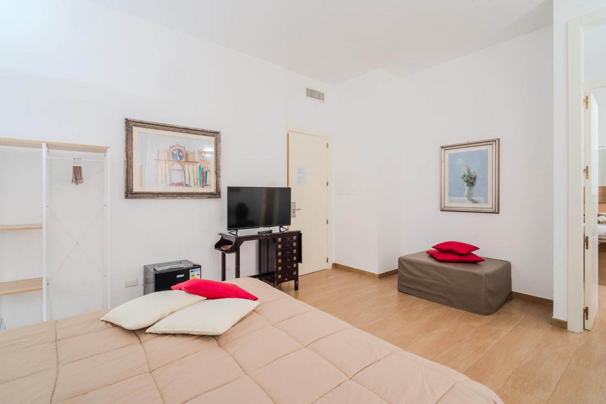 B&B Charme Lecce Bagian luar foto