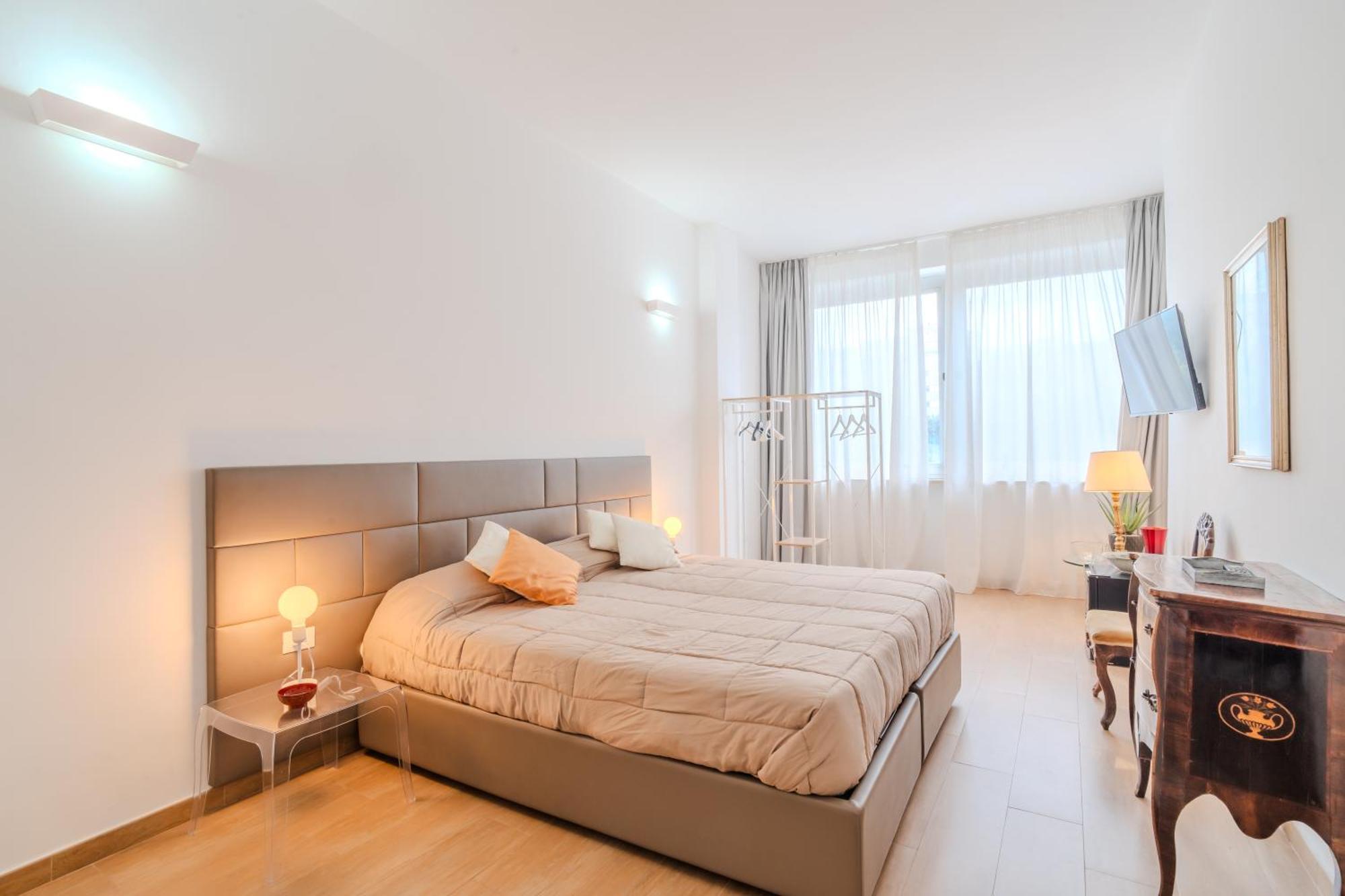 B&B Charme Lecce Bagian luar foto